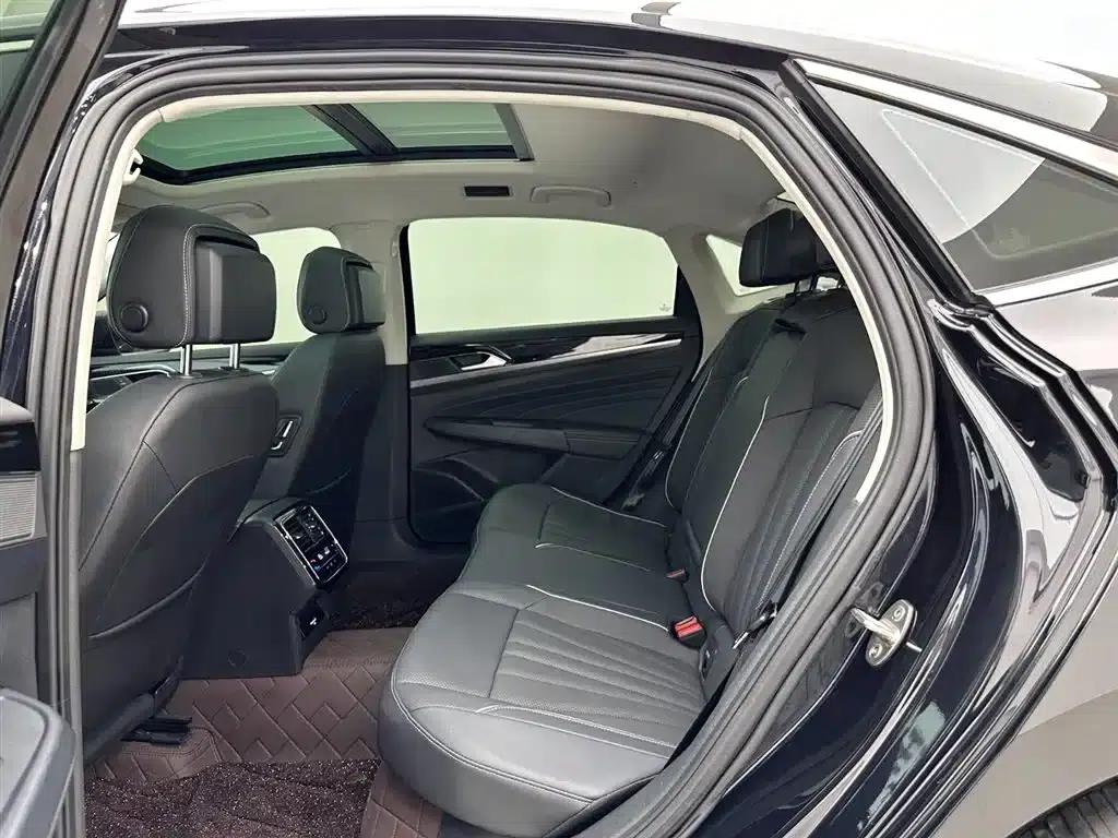 2024 Passat 330TSI Starry Sky Elite Edition — миниатюра 20