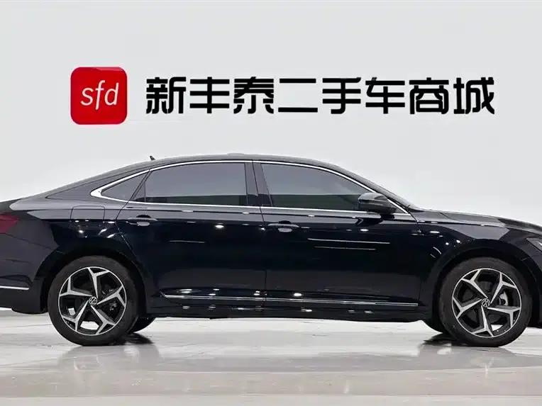 2024 Passat 330TSI Starry Sky Elite Edition — миниатюра 3