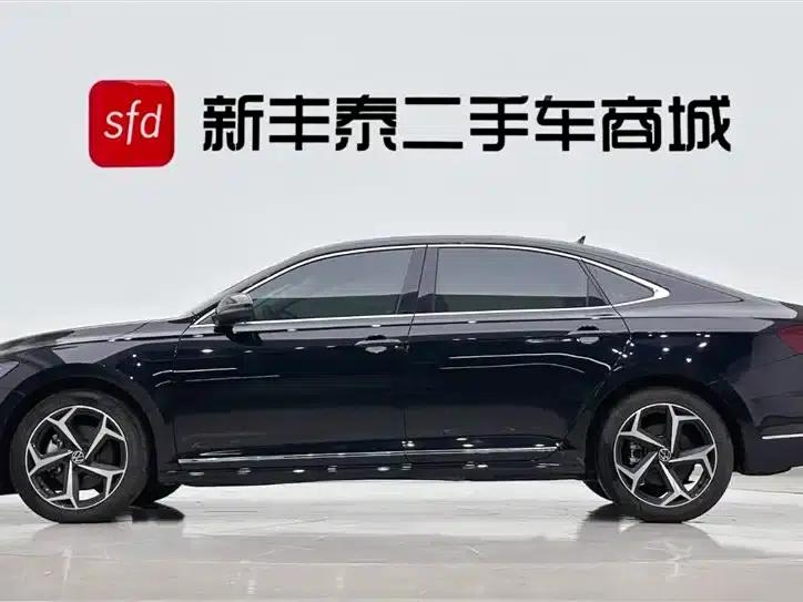 2024 Passat 330TSI Starry Sky Elite Edition — миниатюра 4