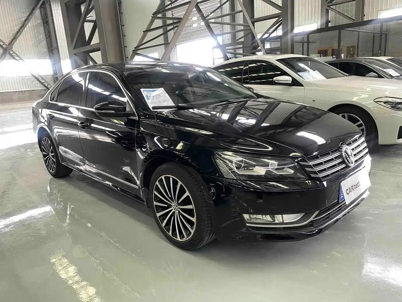2015 Passat 1.8TSI DSG Royal Edition — миниатюра 2