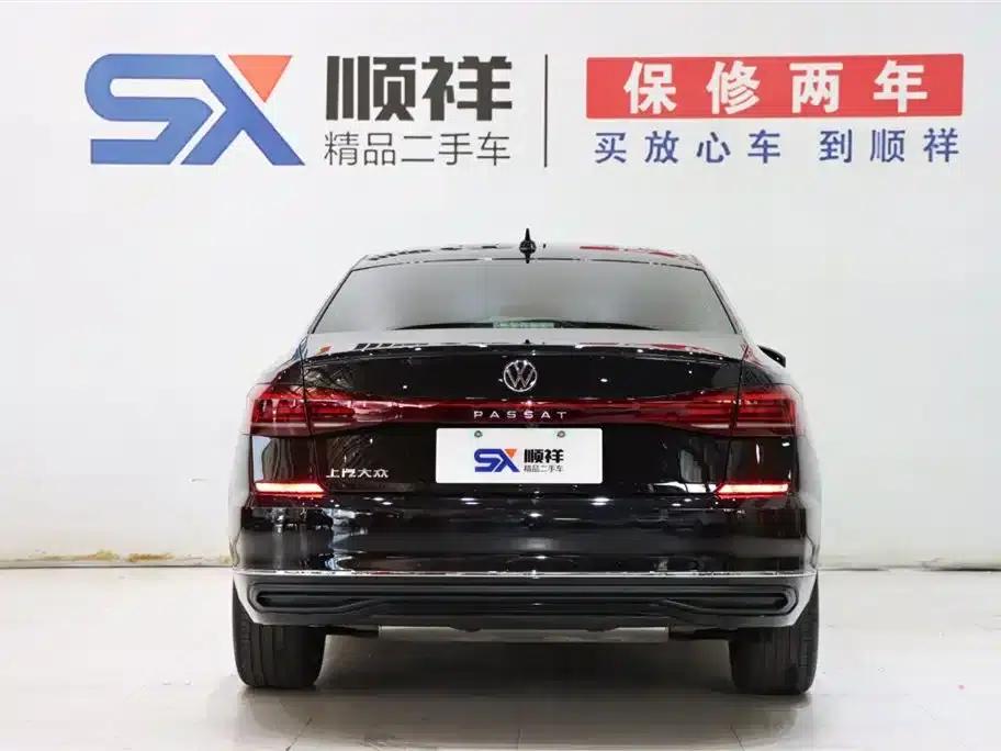 2025 Volkswagen Passat 330TSI Elite Edition — миниатюра 6