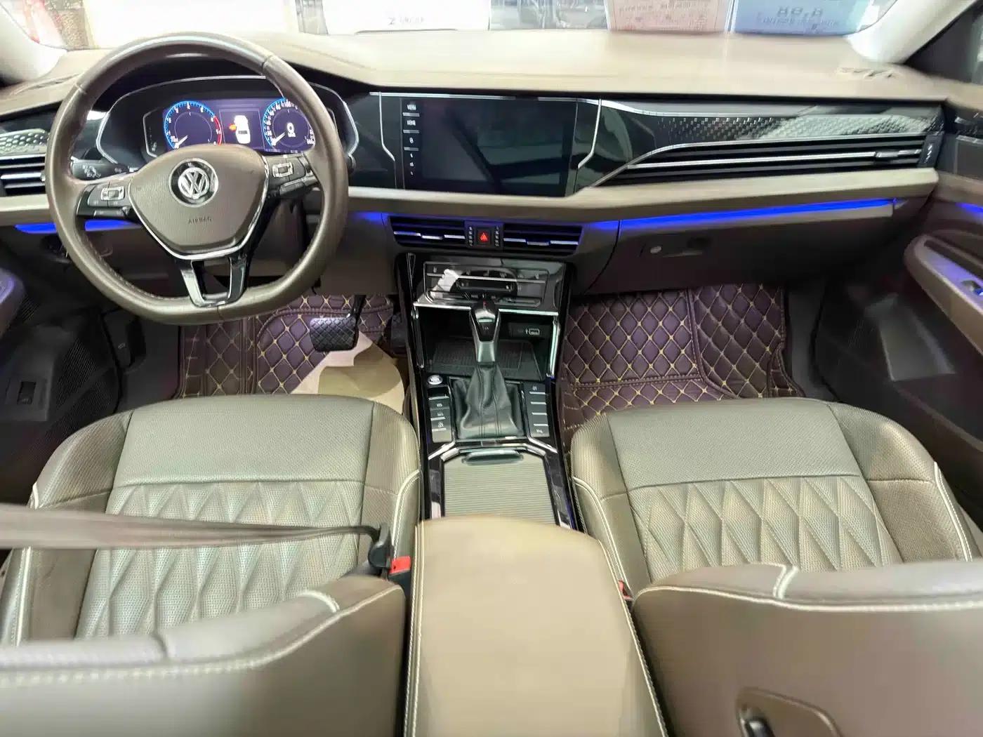 2020 Volkswagen Passat 330TSI Luxury Edition (China VI Emission Standard) — миниатюра 13