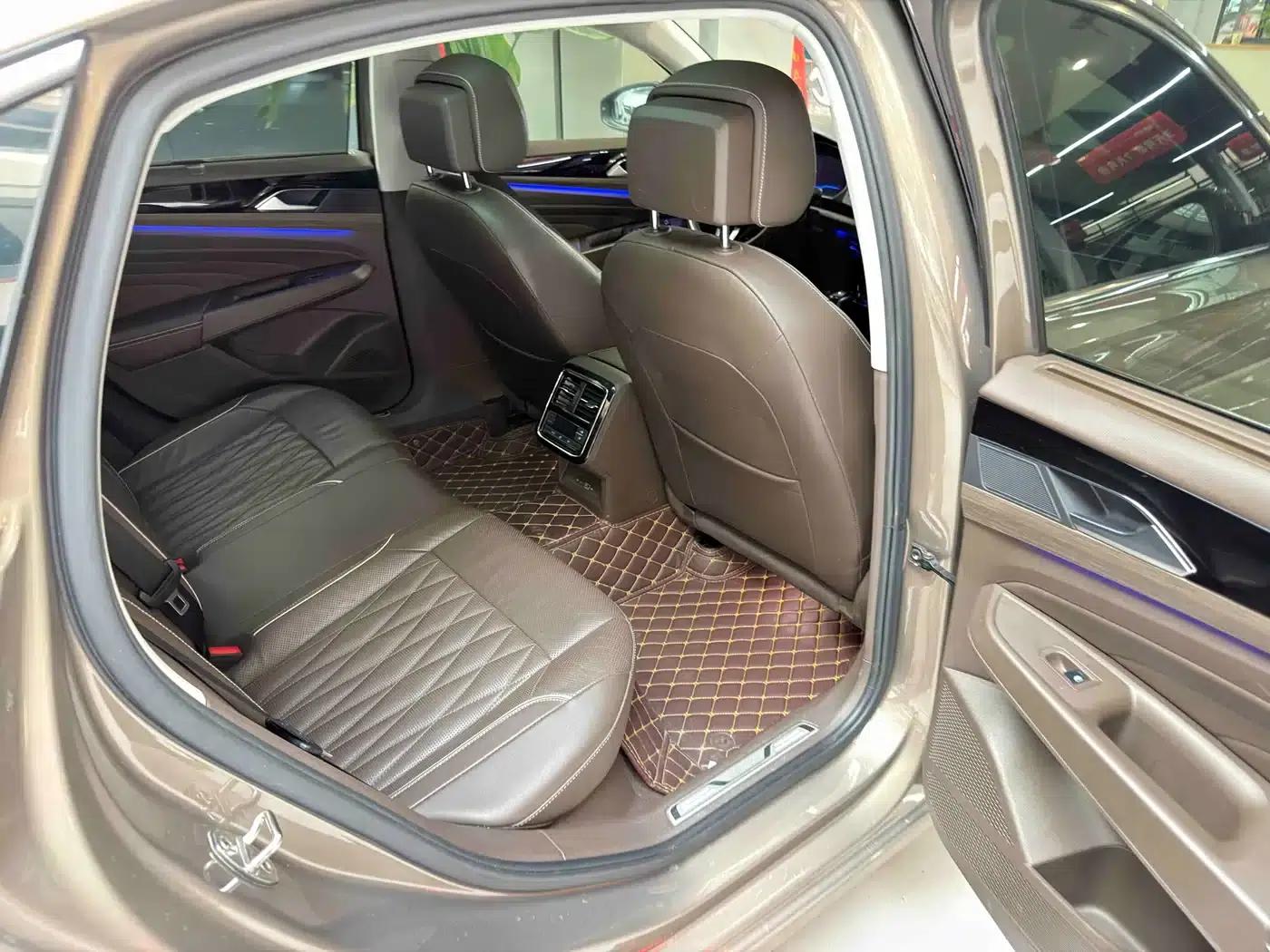 2020 Volkswagen Passat 330TSI Luxury Edition (China VI Emission Standard) — миниатюра 15