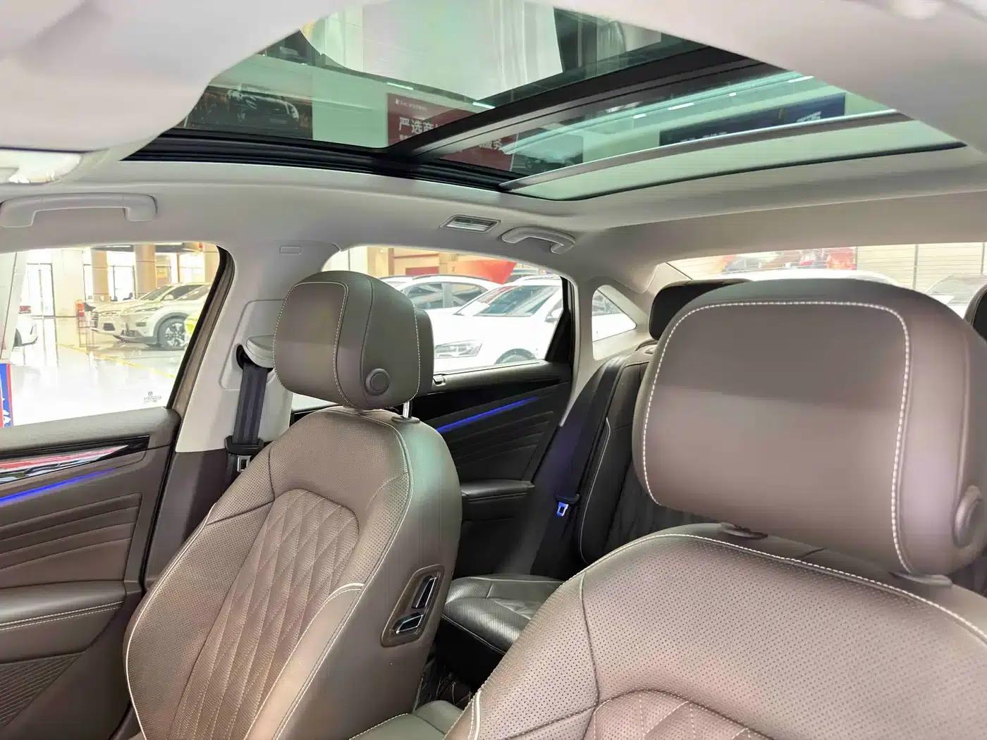 2020 Volkswagen Passat 330TSI Luxury Edition (China VI Emission Standard) — миниатюра 6