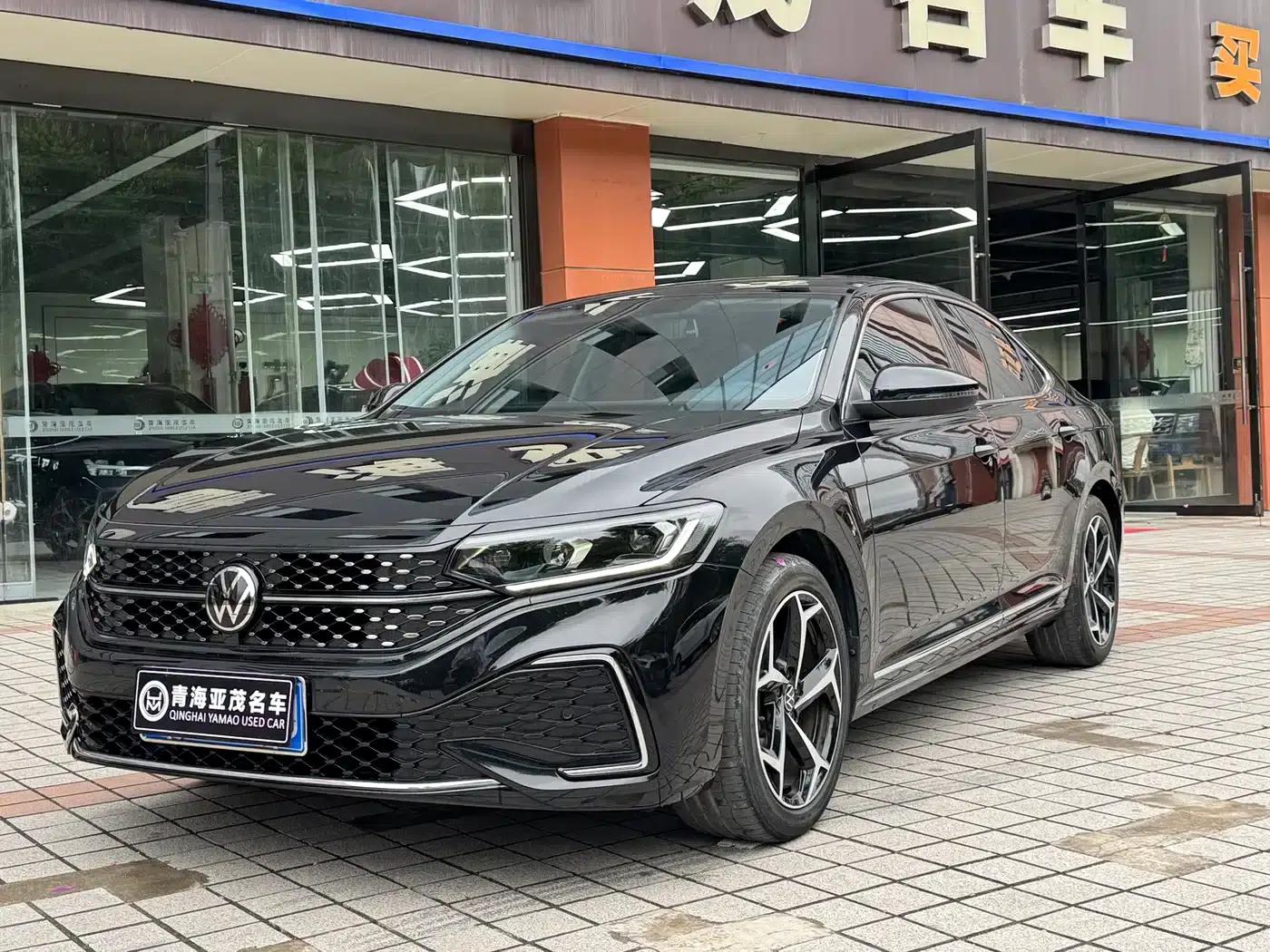 2024 Passat 380TSI Starry Sky Elite Edition — миниатюра 1