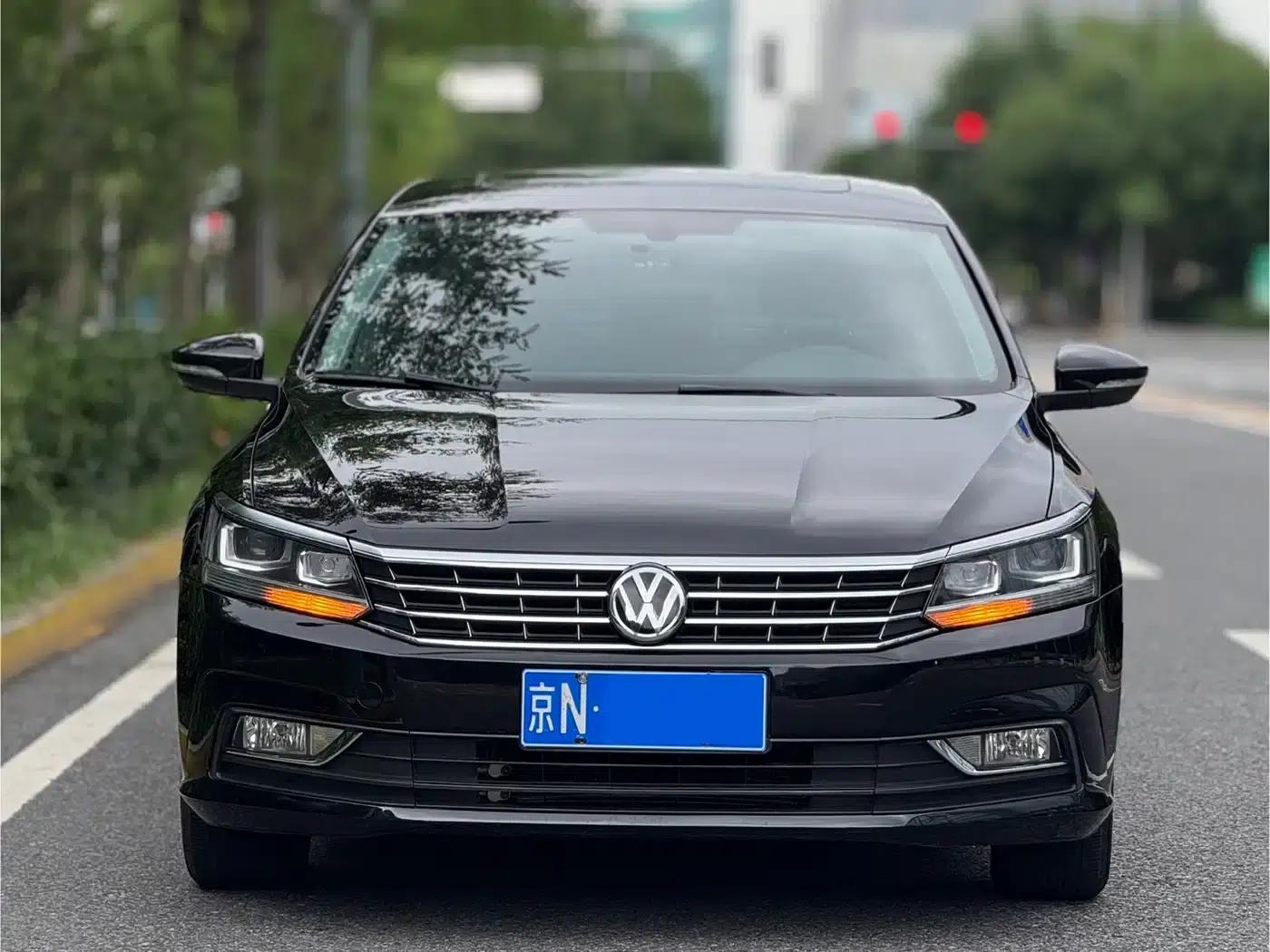 2016 Passat 330TSI DSG Premium Edition — миниатюра 2