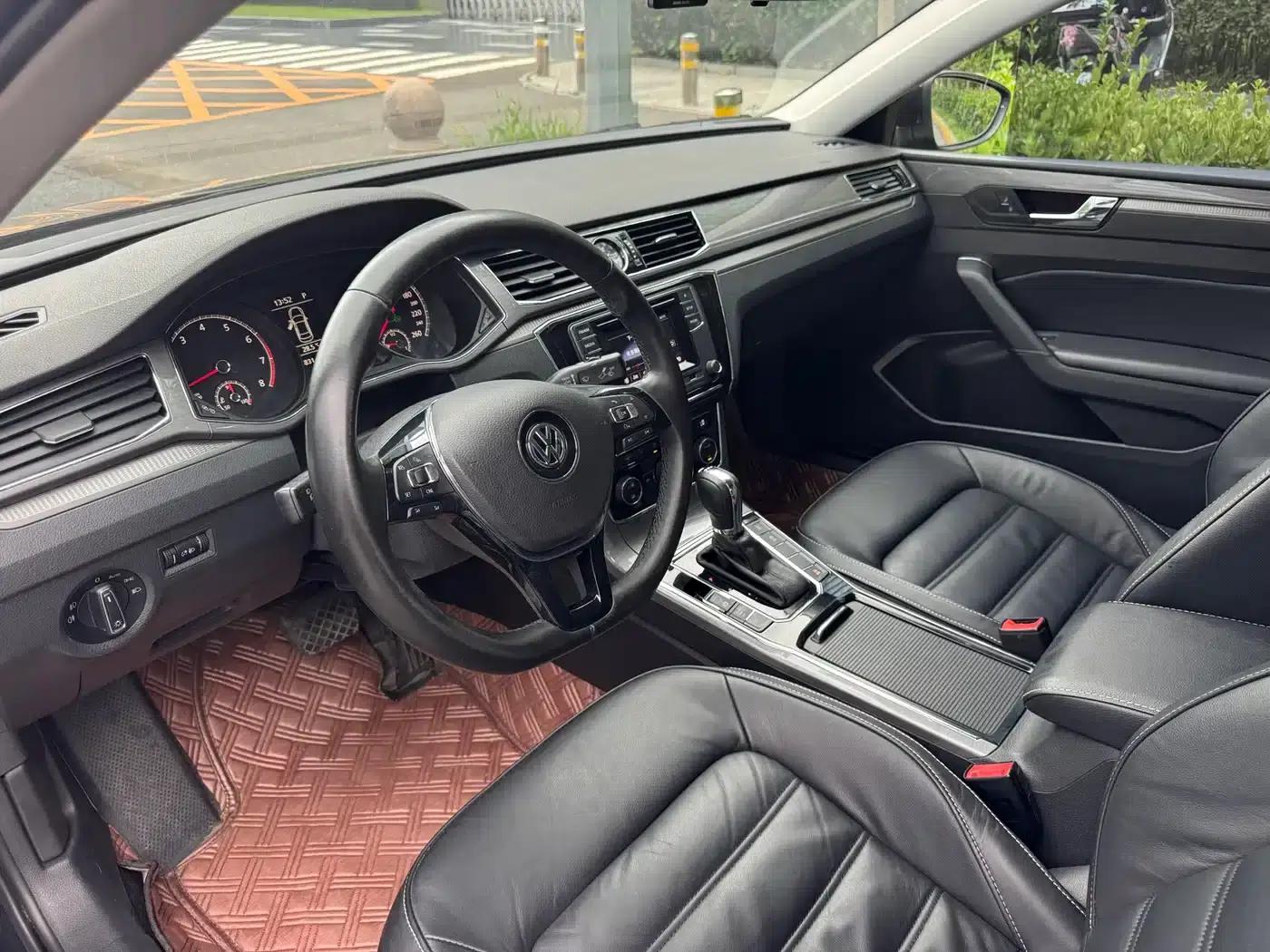 2016 Passat 330TSI DSG Premium Edition — миниатюра 7