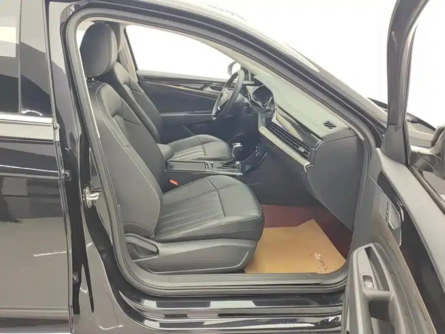 2020 Passat Facelift 280TSI Business Edition (China VI Emission Standard) — миниатюра 8