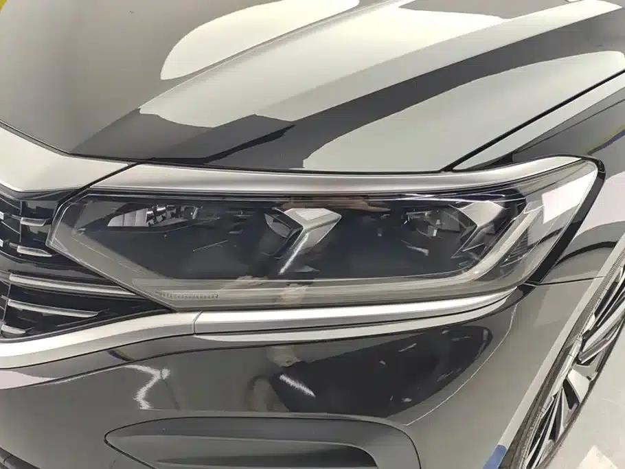 2025 Volkswagen Passat 330TSI Elite Edition — миниатюра 5