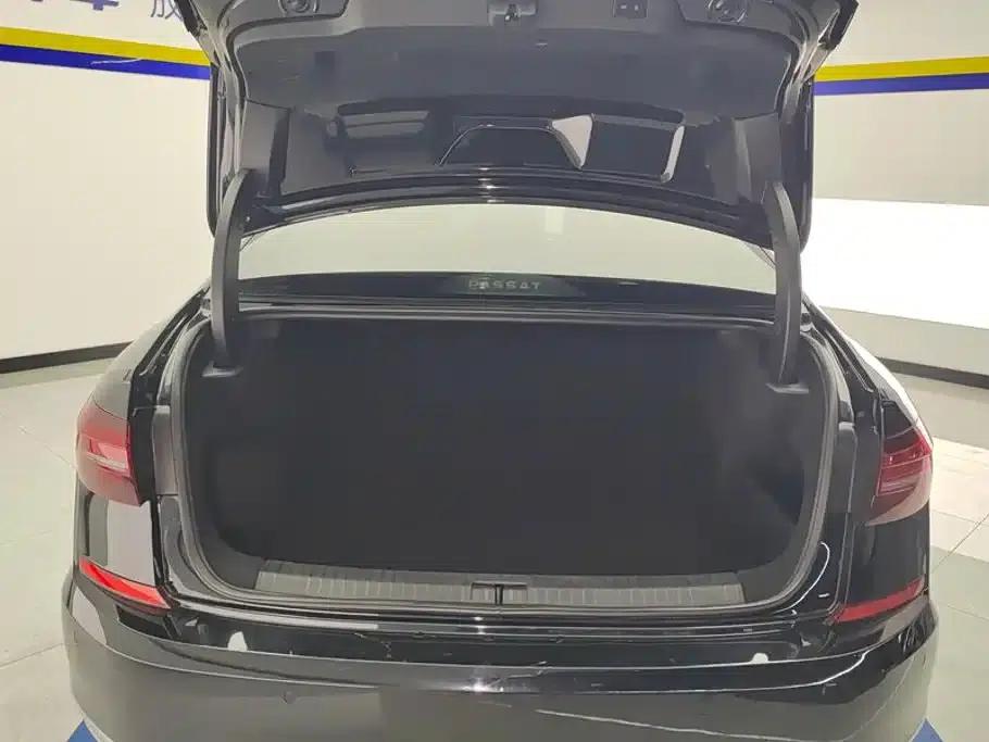 2020 Passat Facelift 280TSI Business Edition (China VI Emission Standard) — миниатюра 4