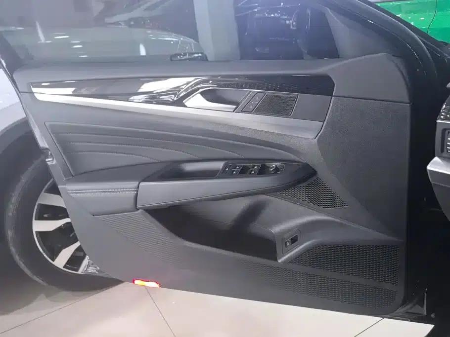 2024 Passat 380TSI Elite Edition — миниатюра 7