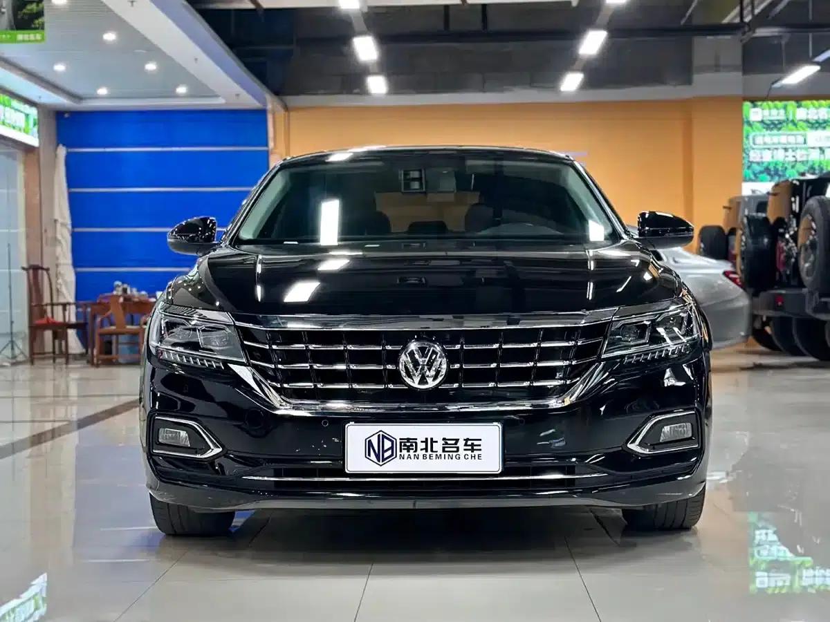 2019 Volkswagen Passat 330TSI Luxury Edition (China VI Emission Standard) — миниатюра 2