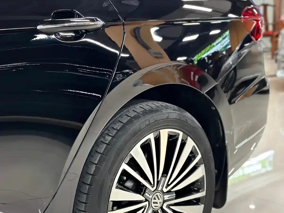 2019 Volkswagen Passat 330TSI Luxury Edition (China VI Emission Standard) — миниатюра 11