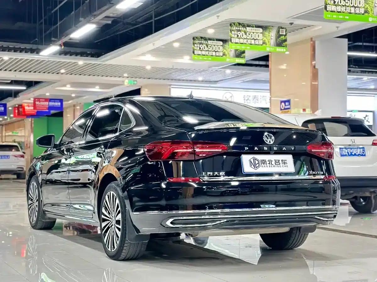 2019 Volkswagen Passat 330TSI Luxury Edition (China VI Emission Standard) — миниатюра 12