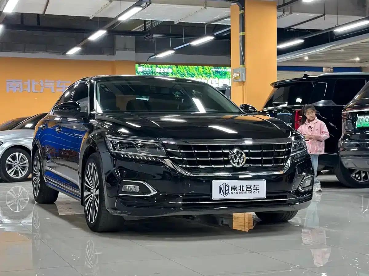 2019 Volkswagen Passat 330TSI Luxury Edition (China VI Emission Standard) — миниатюра 3
