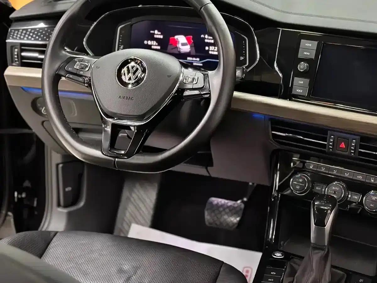 2019 Volkswagen Passat 330TSI Luxury Edition (China VI Emission Standard) — миниатюра 8