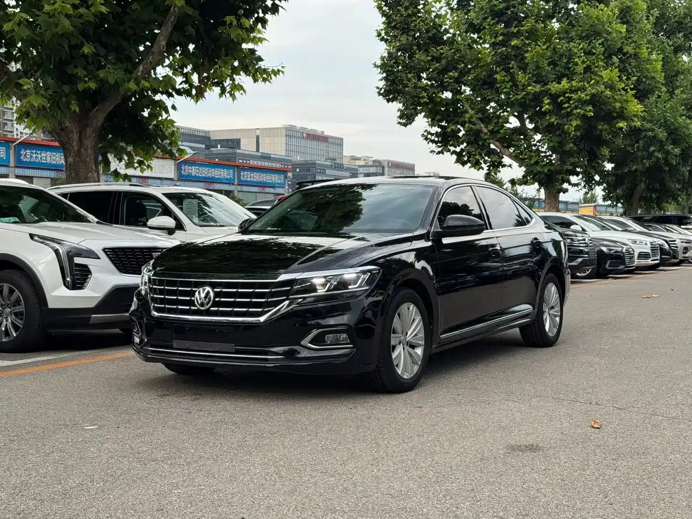 2020 Volkswagen Passat 330TSI Elite Edition (China VI Emission Standard) — миниатюра 1