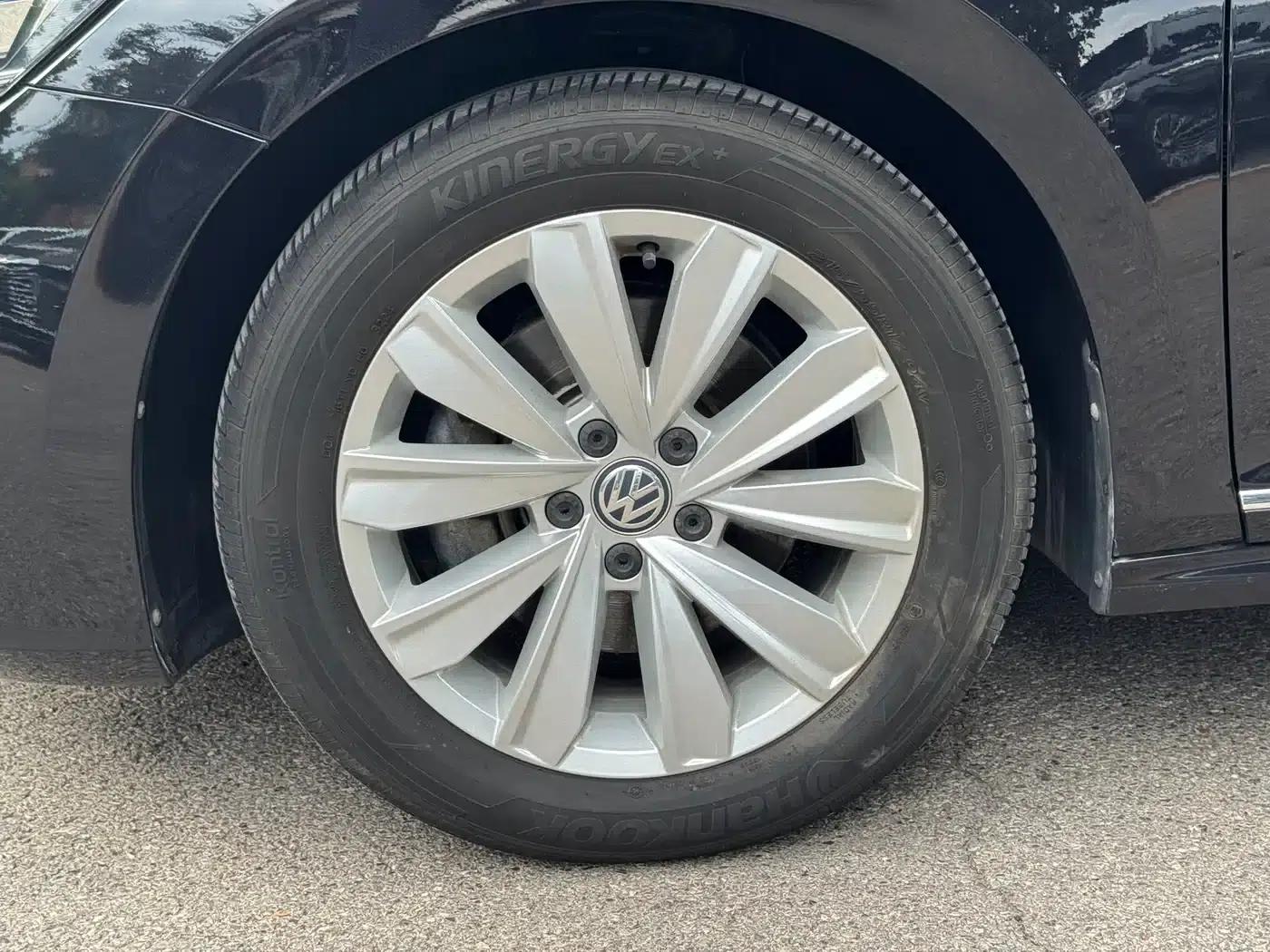 2020 Volkswagen Passat 330TSI Elite Edition (China VI Emission Standard) — миниатюра 16