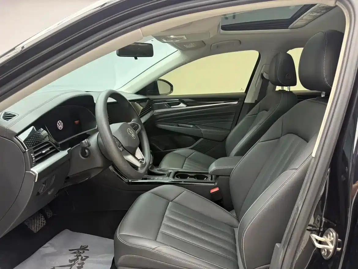 2022 Volkswagen Passat 280TSI Business Edition — миниатюра 7