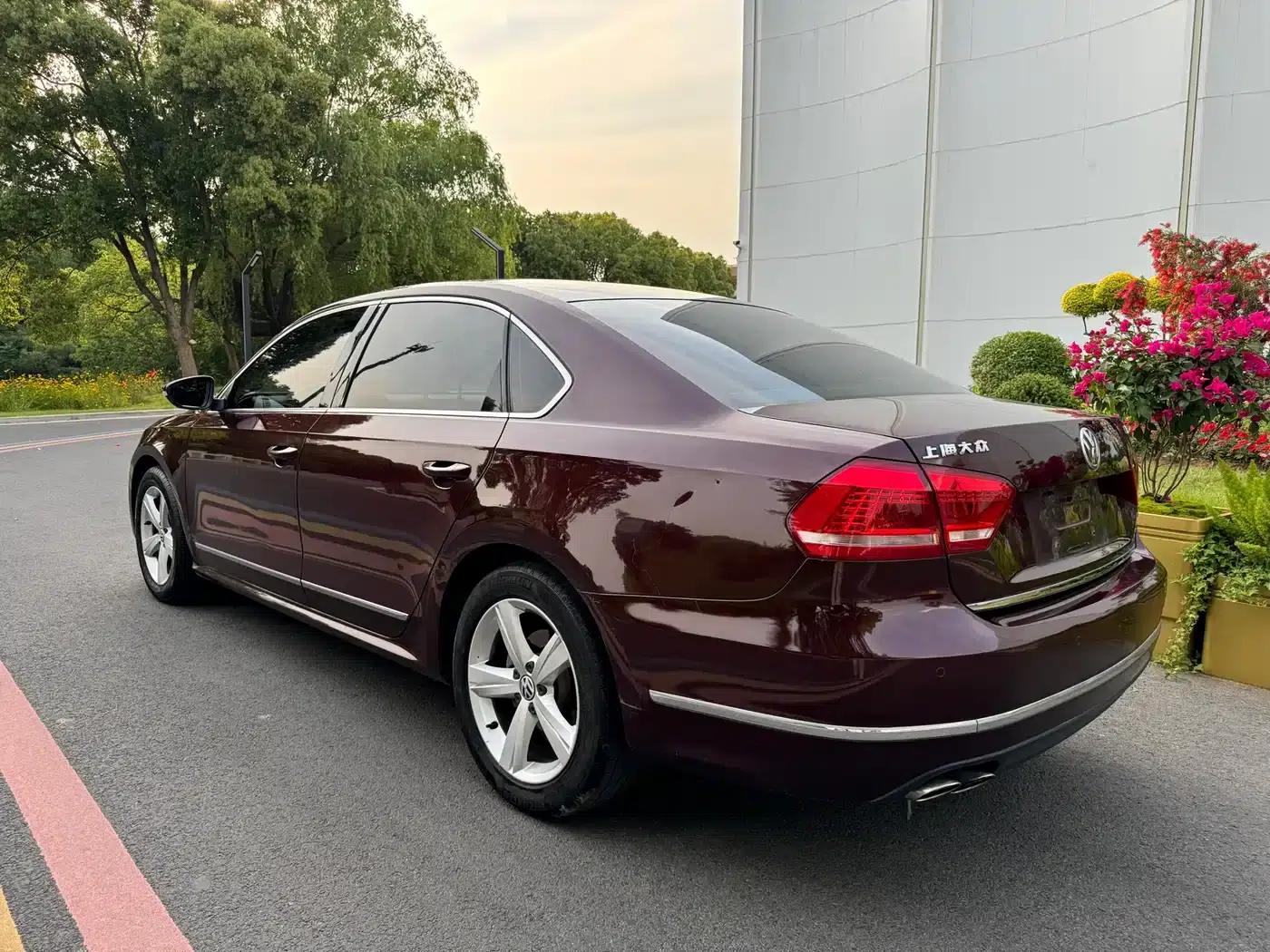 2013 Passat 2.0TSI DSG Royal Edition — миниатюра 4