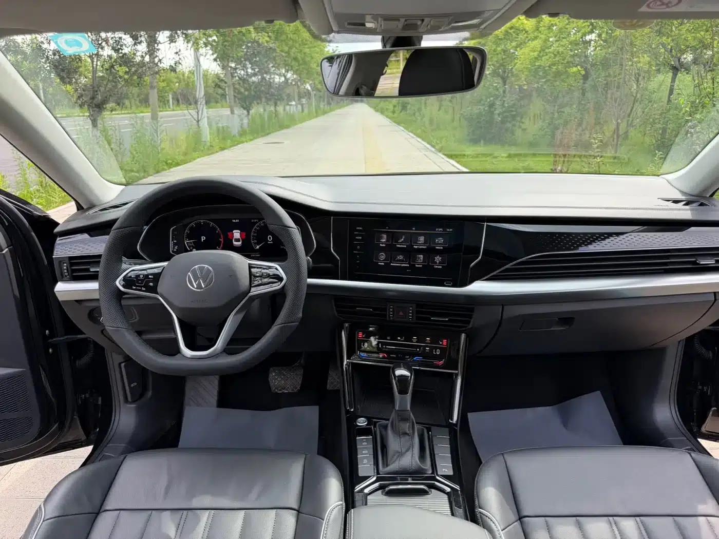 2023 Passat 280TSI Elite Edition — миниатюра 22