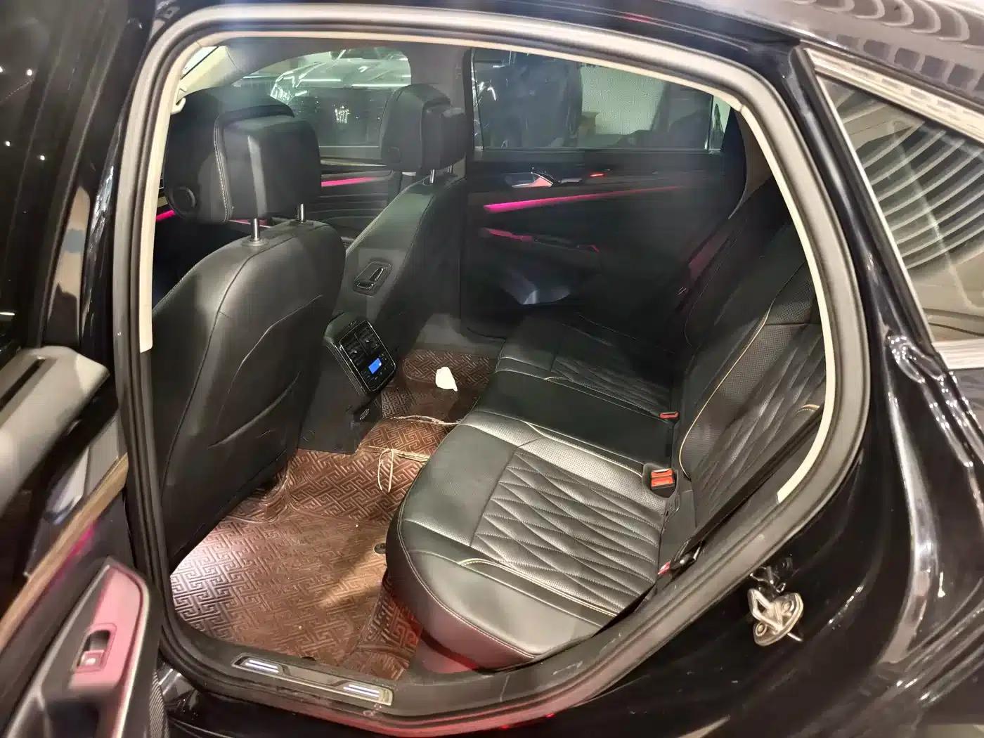 2020 Volkswagen Passat 330TSI Luxury Edition (China VI Emission Standard) — миниатюра 3