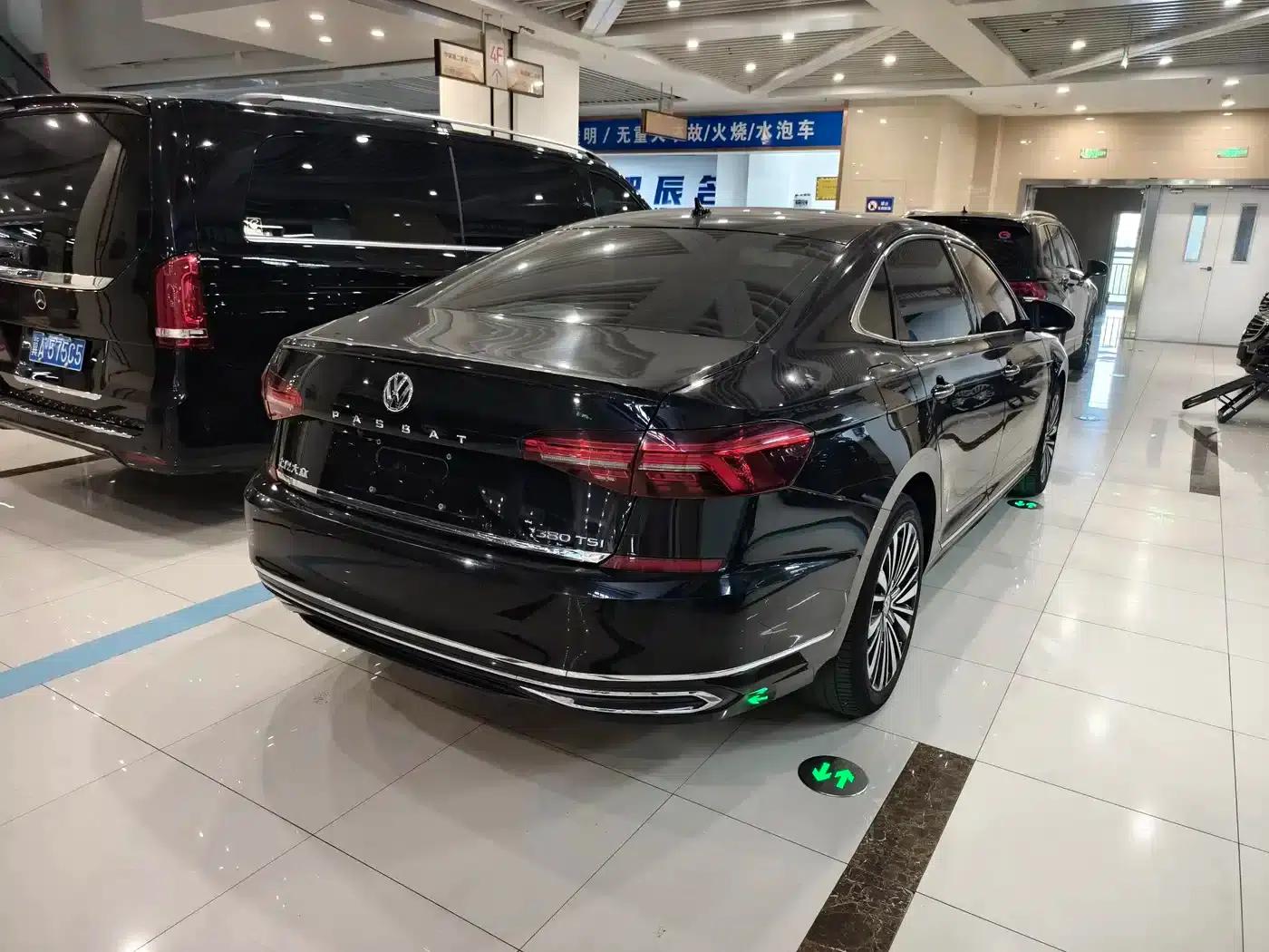 2020 Volkswagen Passat 330TSI Luxury Edition (China VI Emission Standard) — миниатюра 10