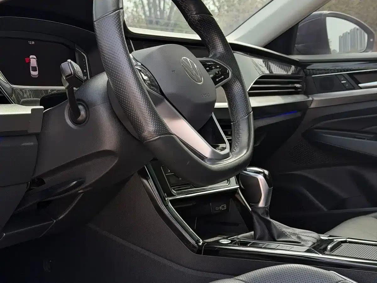 2022 Passat 330TSI Luxury Edition — миниатюра 7