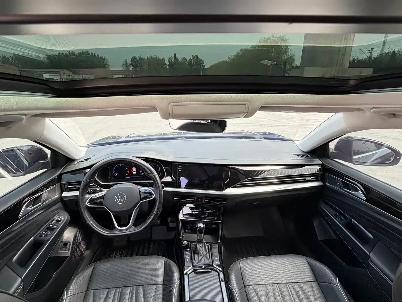 2022 Passat 330TSI Luxury Edition — миниатюра 9