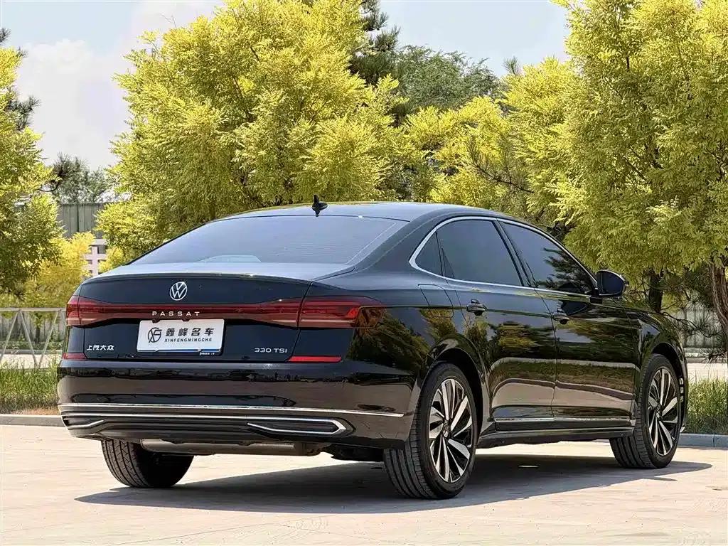 2024 Passat 330TSI Elite Edition — миниатюра 24