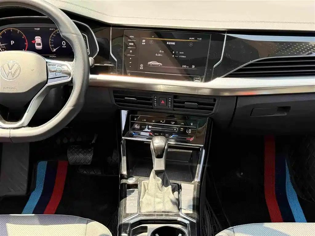 2024 Passat 330TSI Elite Edition — миниатюра 8