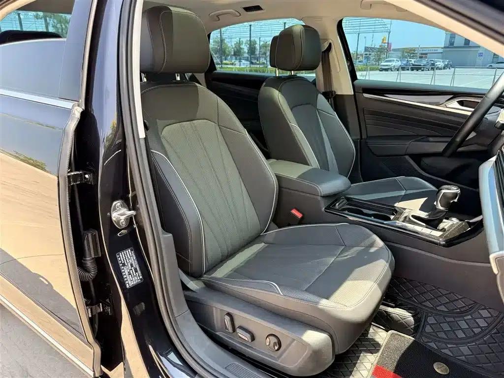 2024 Passat 330TSI Elite Edition — миниатюра 10