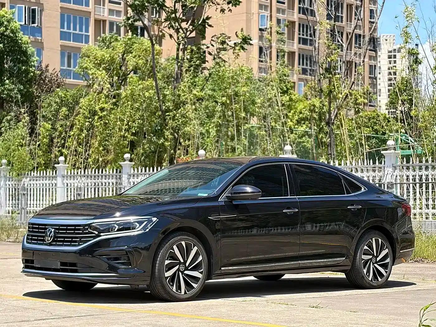 2024 Passat 380TSI Dragon Edition — миниатюра 1
