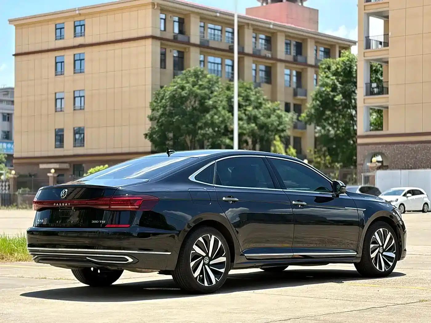 2024 Passat 380TSI Dragon Edition — миниатюра 6