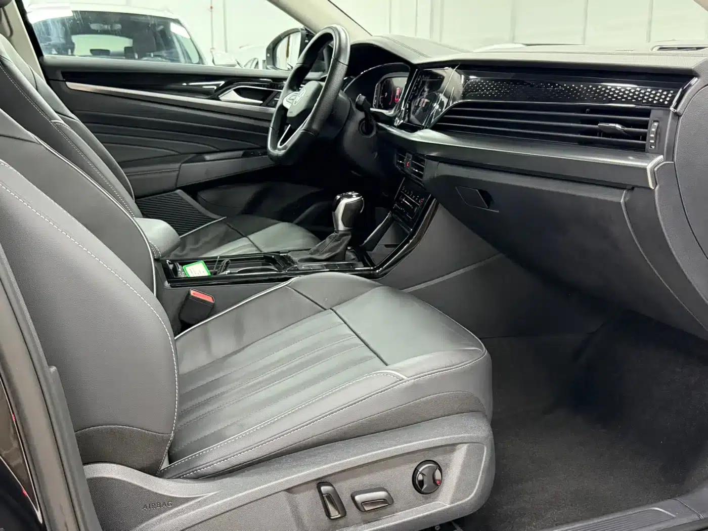 2022 Passat 280TSI Elite Edition — миниатюра 18