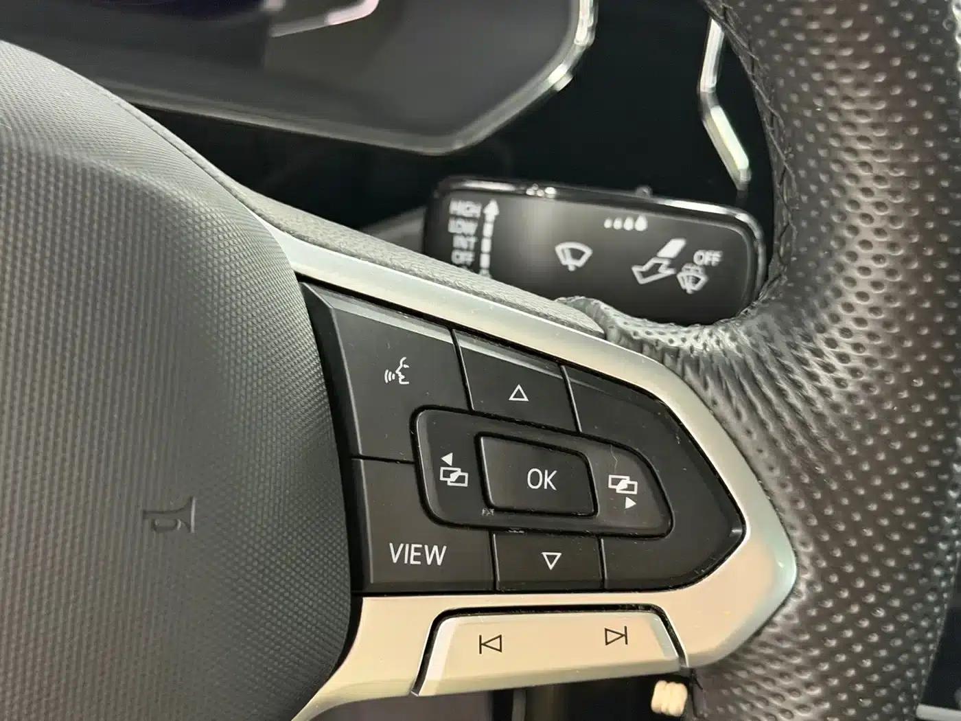 2022 Passat 280TSI Elite Edition — миниатюра 10