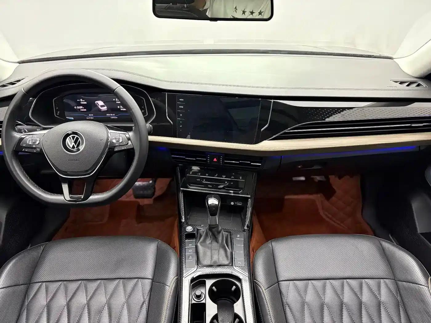 2021 Passat 330TSI Luxury Edition — миниатюра 5