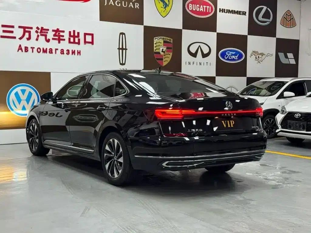 2023 Passat Facelift 280TSI Elite Edition — миниатюра 4