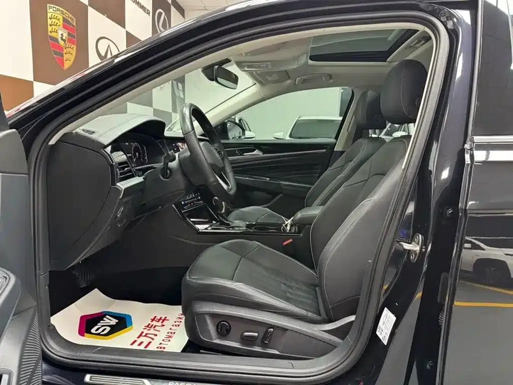 2023 Passat Facelift 280TSI Elite Edition — миниатюра 7