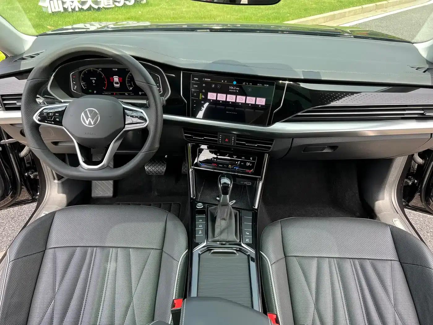 2023 Passat Facelift 330TSI Starry Sky Luxury Edition — миниатюра 12