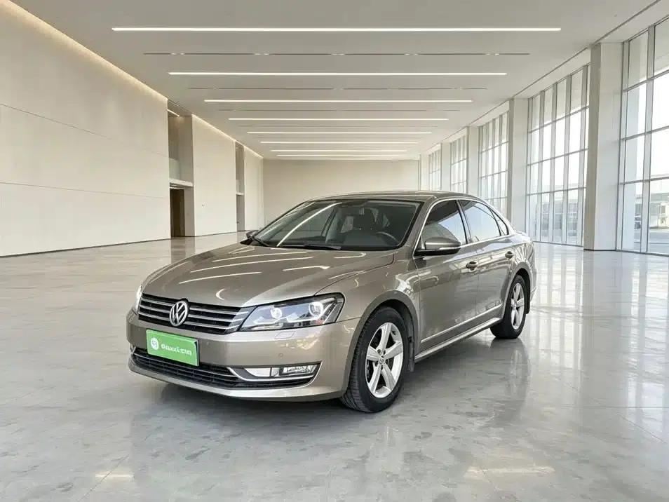 2014 Passat 1.8TSI DSG Royal Edition — миниатюра 2
