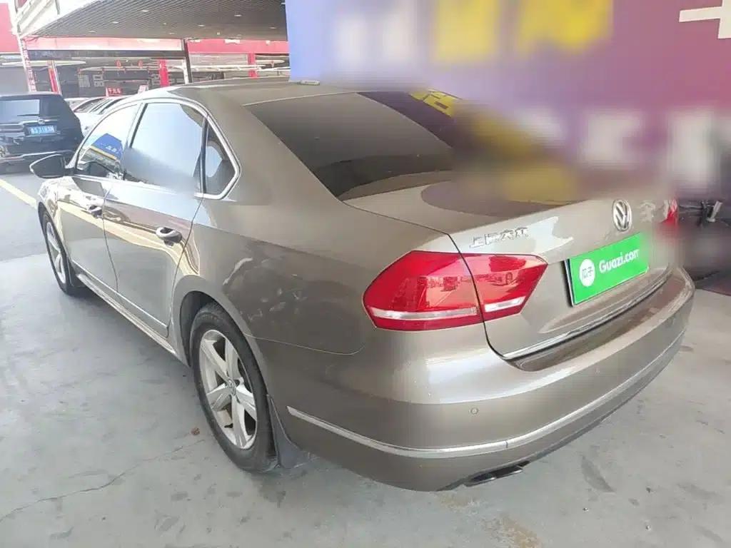 2014 Passat 1.8TSI DSG Royal Edition — миниатюра 5
