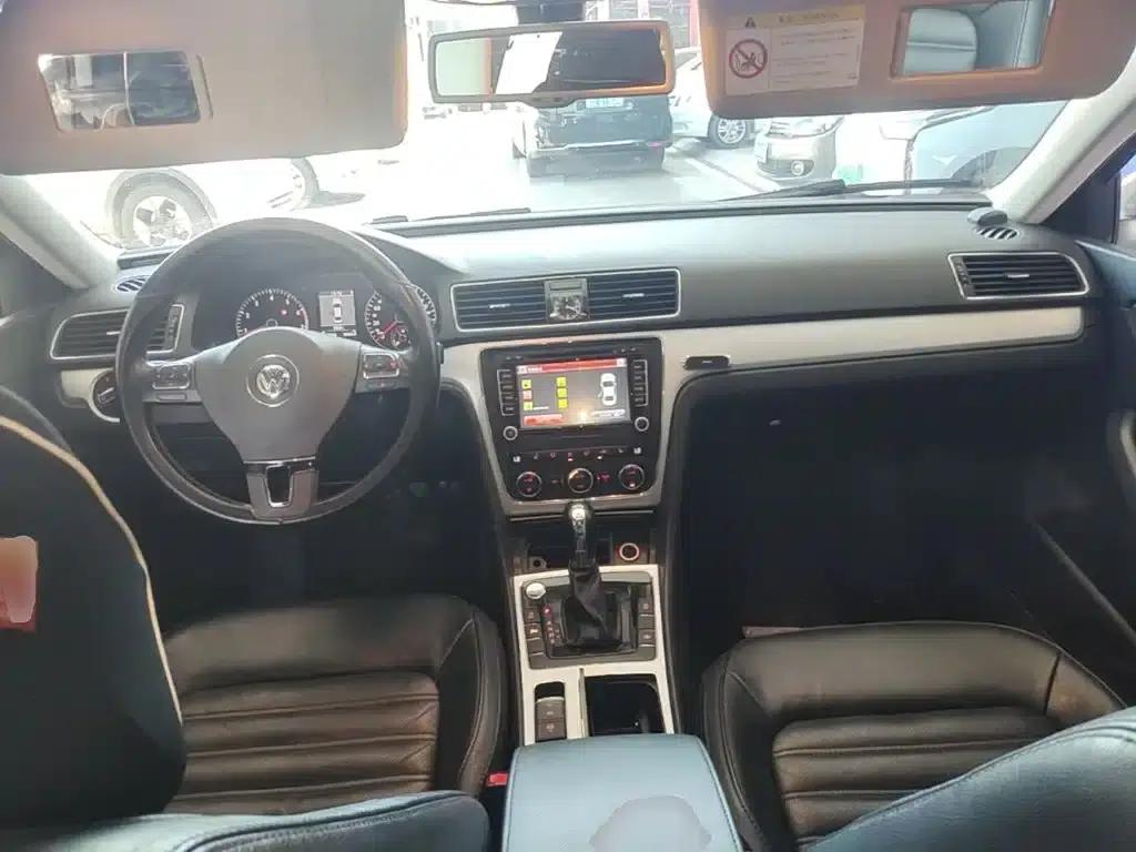 2014 Passat 1.8TSI DSG Royal Edition — миниатюра 10
