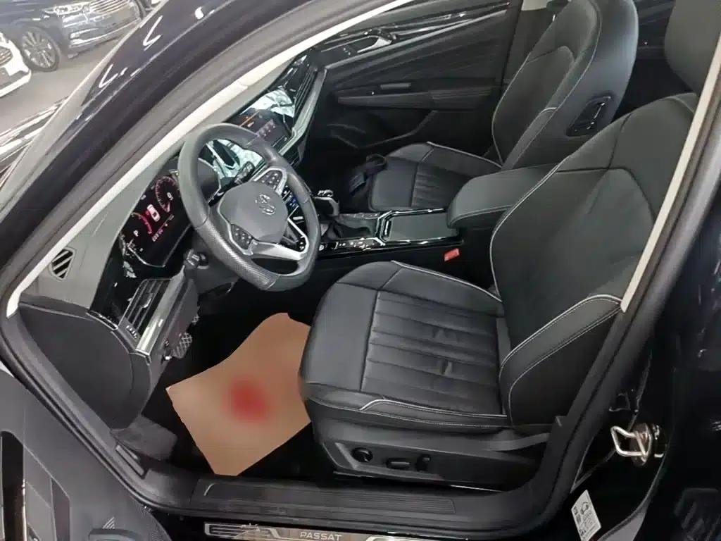 2022 Volkswagen Passat 330TSI Elite Edition — миниатюра 15