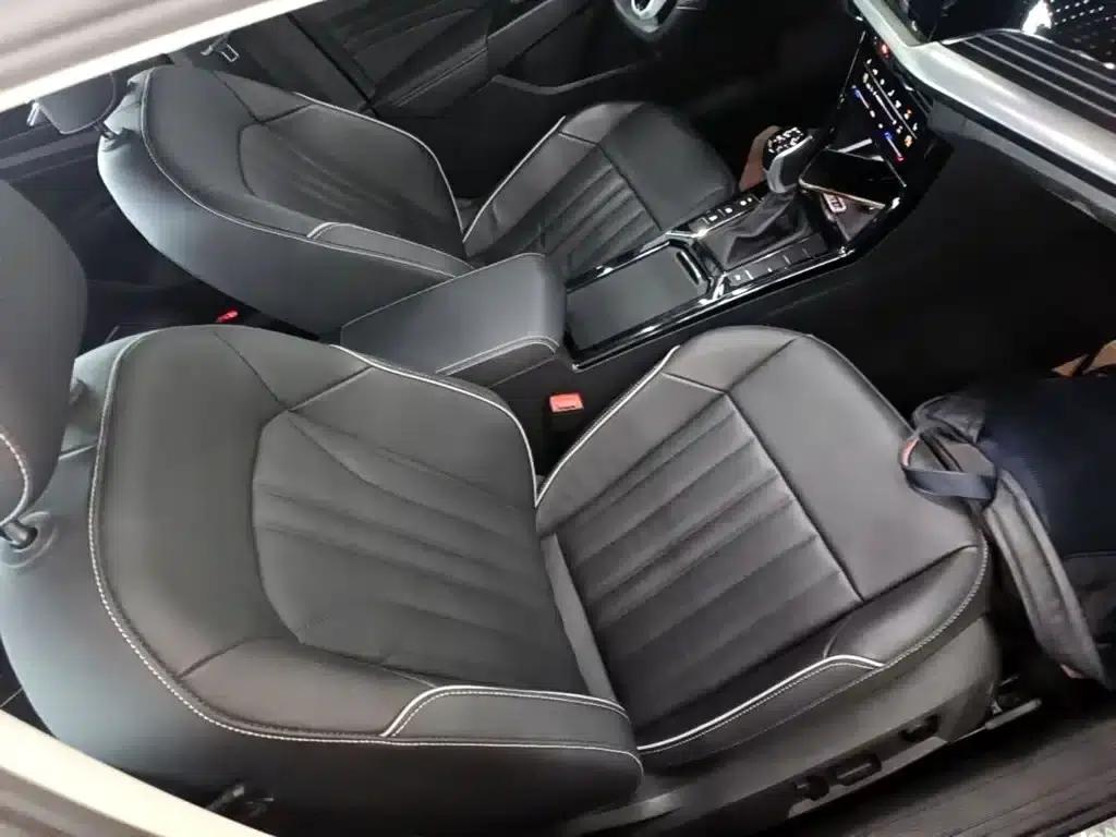 2022 Volkswagen Passat 330TSI Elite Edition — миниатюра 25