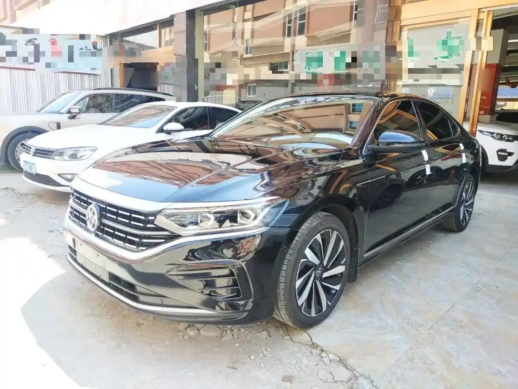2022 Passat 330TSI Luxury Edition — миниатюра 2