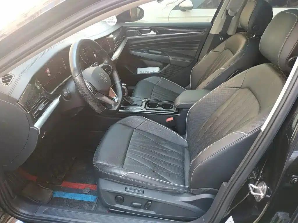 2022 Passat 330TSI Luxury Edition — миниатюра 15