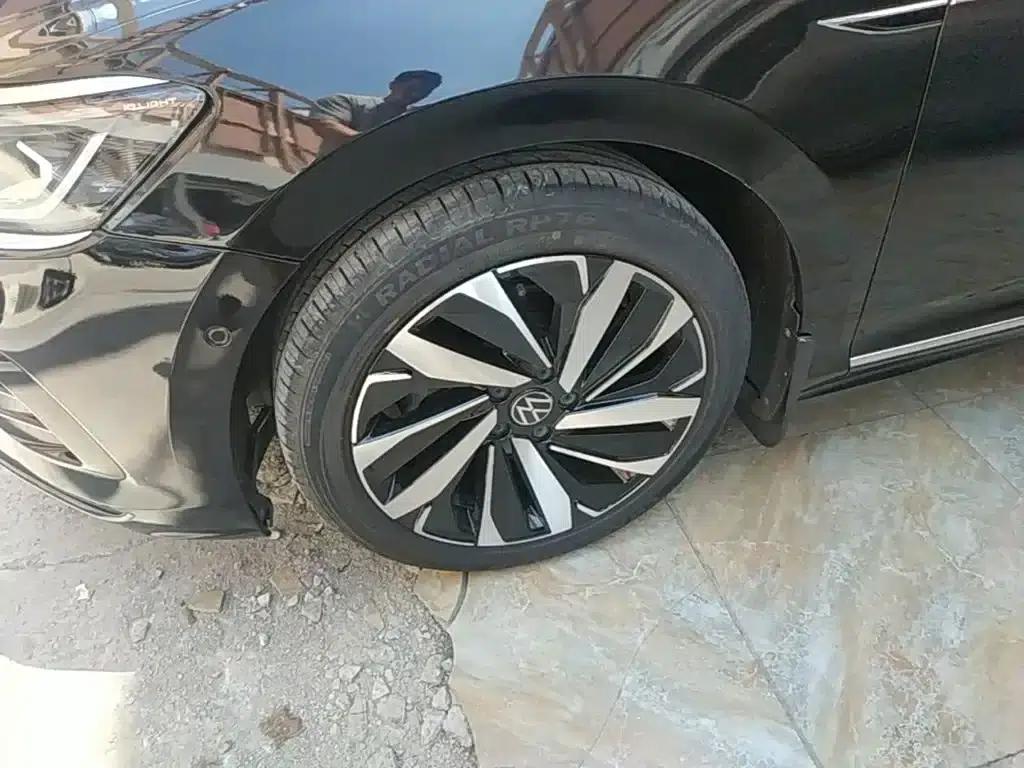 2022 Passat 330TSI Luxury Edition — миниатюра 23