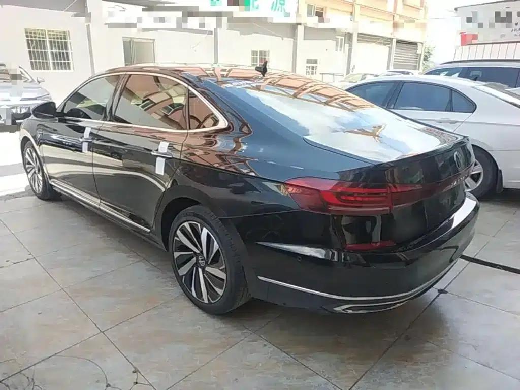 2022 Passat 330TSI Luxury Edition — миниатюра 5