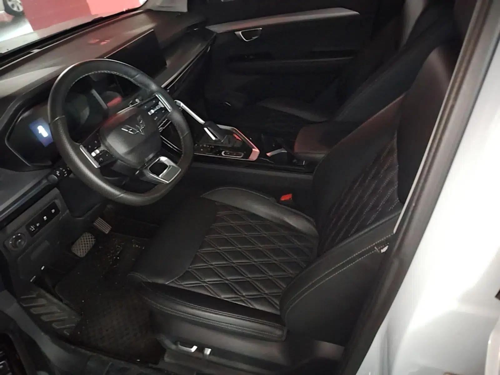 Wuling Asta 2022 2.0L DHT Electric-Speed Version — миниатюра 17